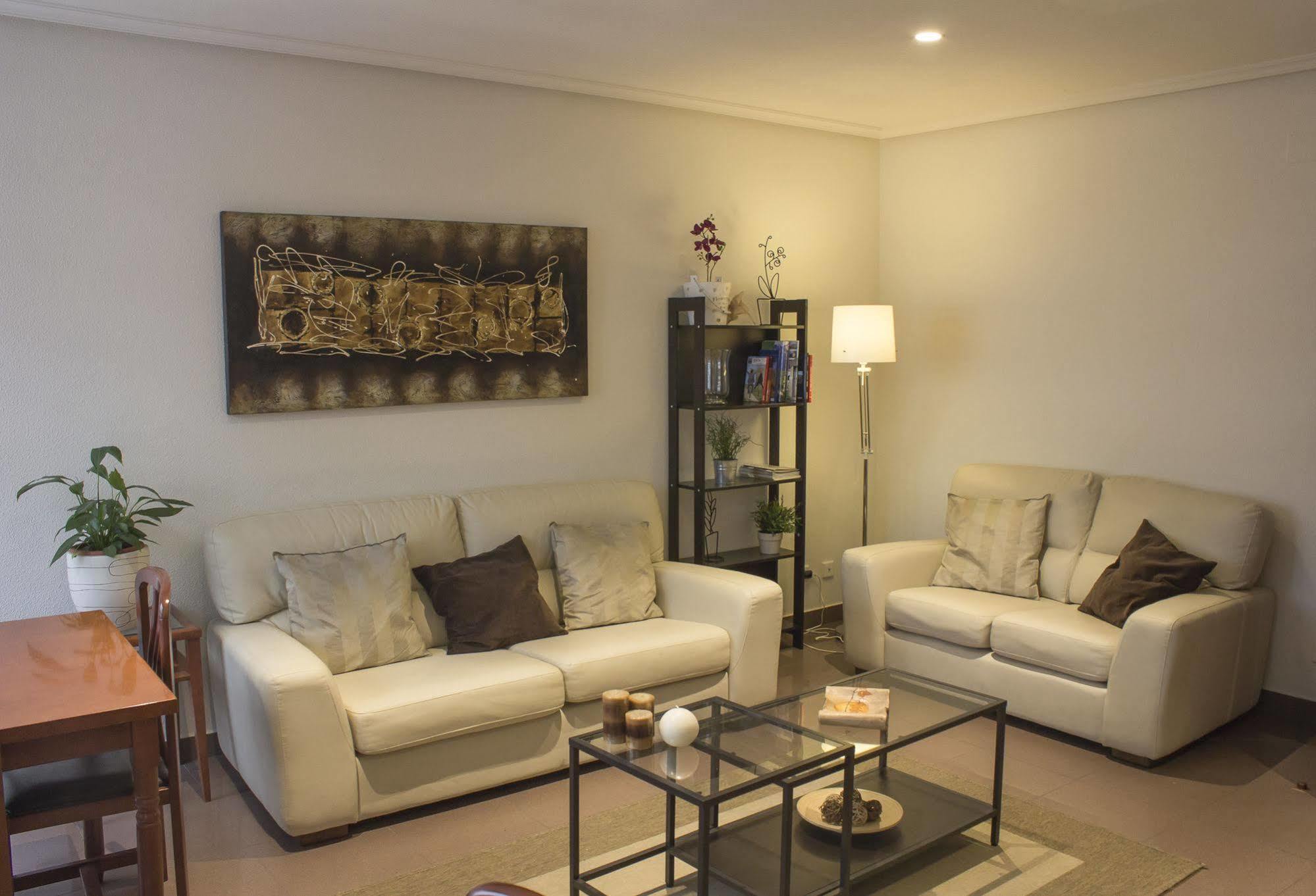 גיחון Hotel Playa Poniente מראה חיצוני תמונה